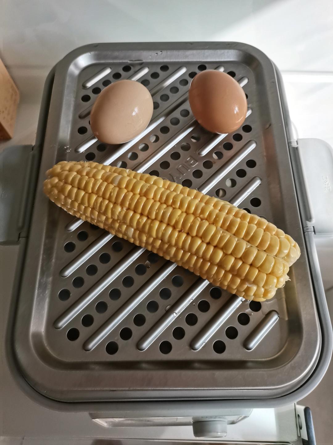 灌汤小笼包+白玉翡翠卷【3月北鼎蒸炖锅食谱】