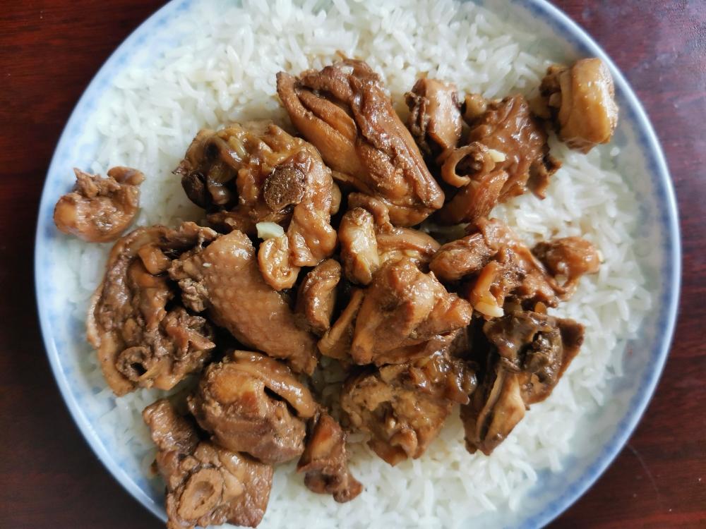 电饭锅系列之鸡腿蒸饭的做法