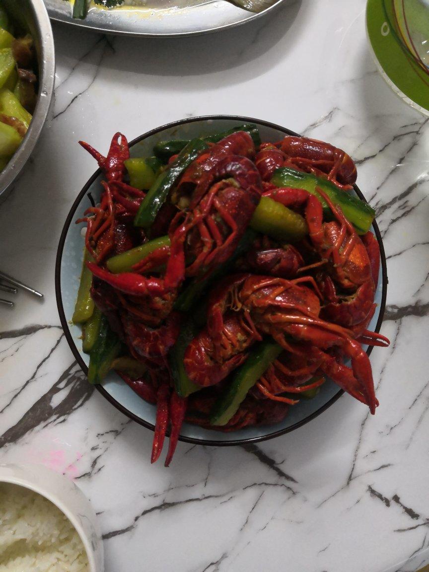 麻辣小龙虾