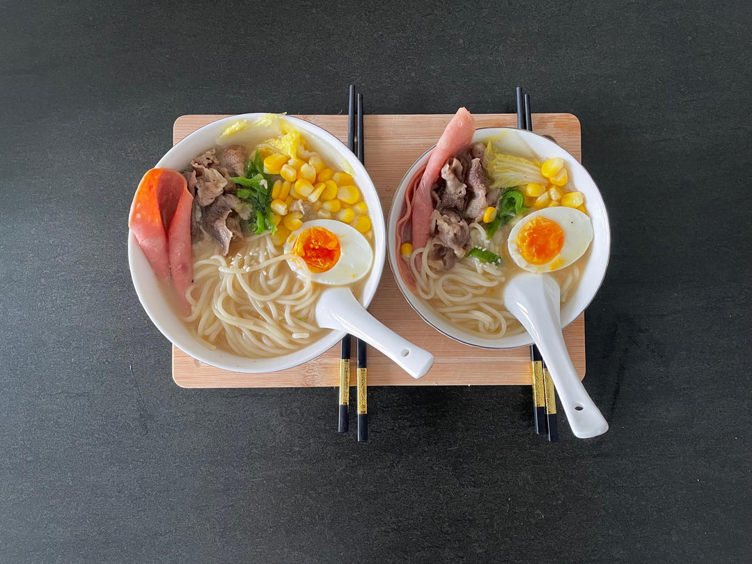 日式拉面叉烧肉(附快速浓汤配方)
