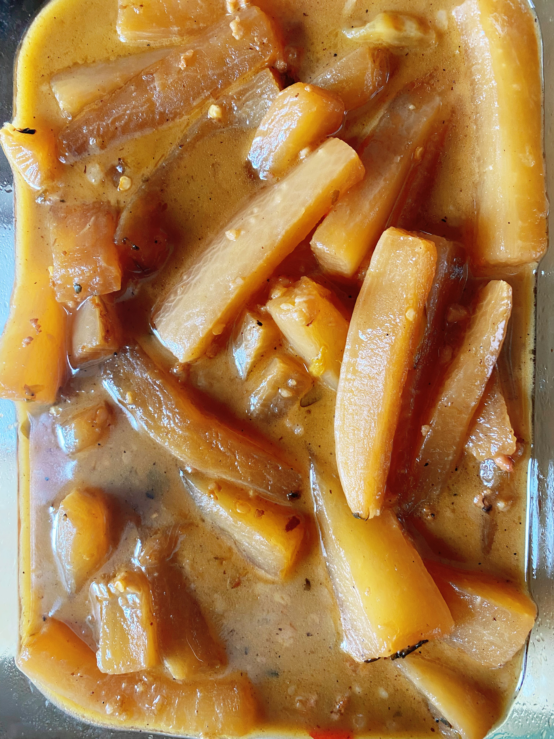 松茸鸡汤煨萝卜的做法