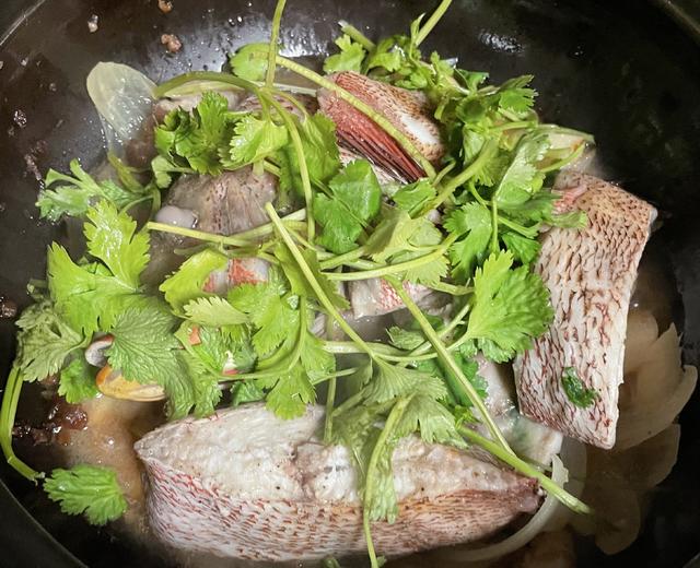 普宁豆酱生焗三刀鱼的做法