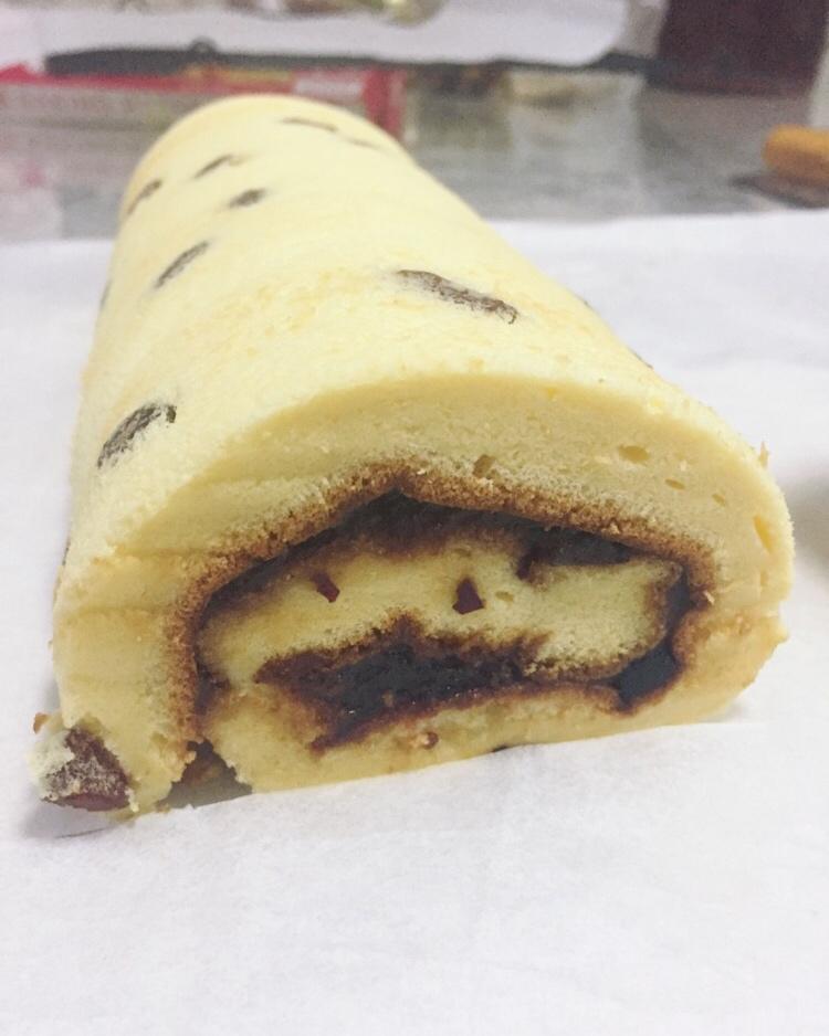 葡萄干蛋糕卷