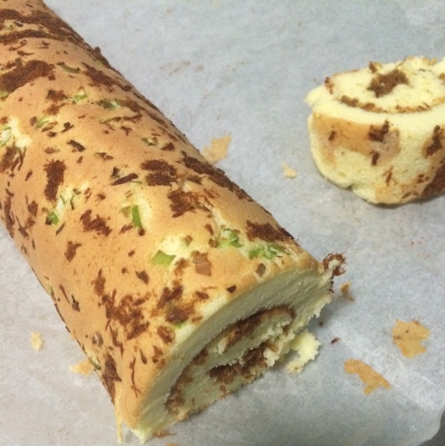 香葱肉松蛋糕卷