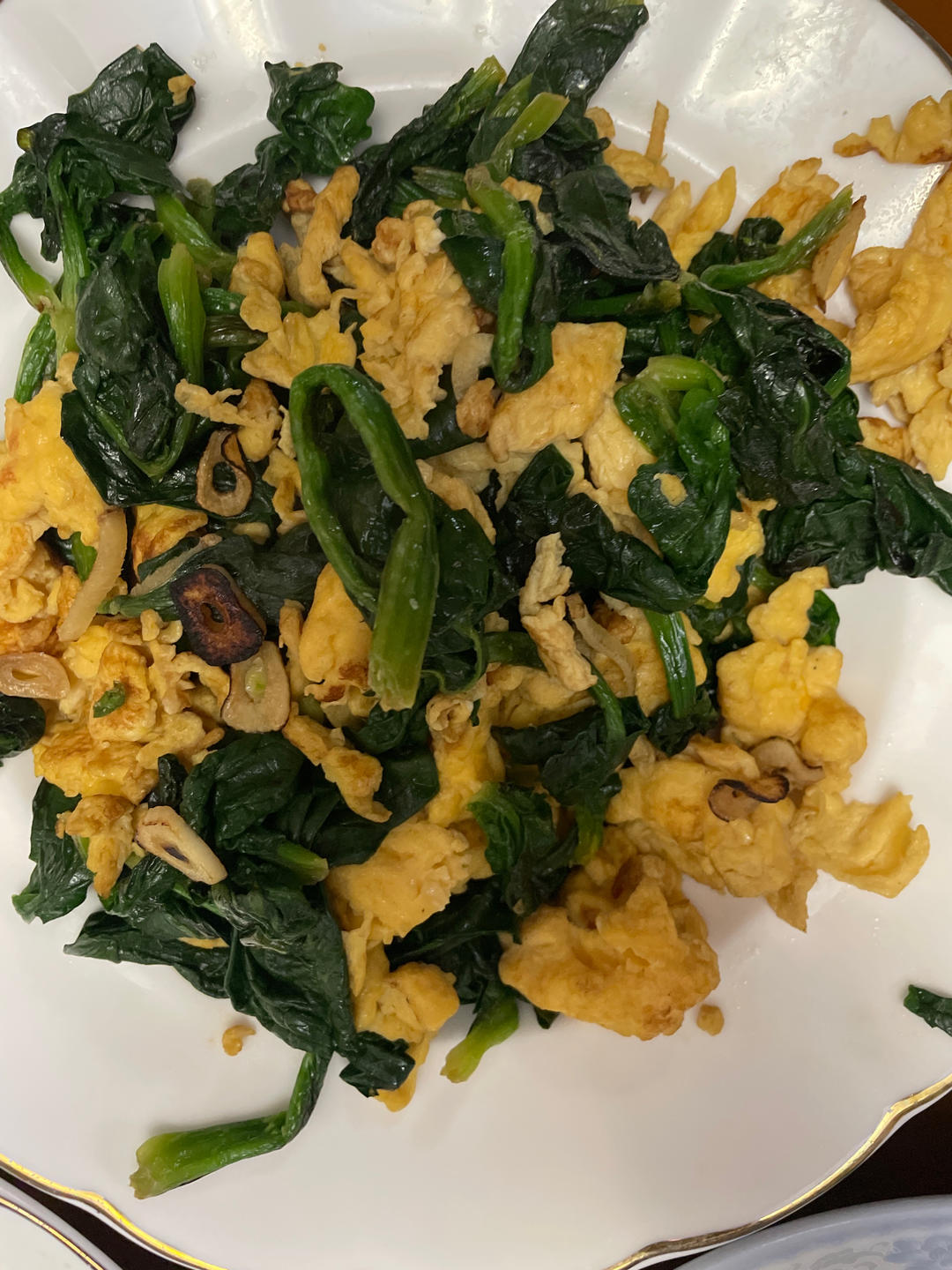 菠菜炒鸡蛋