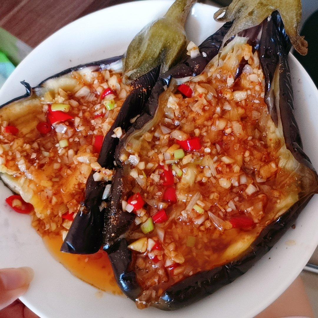 茄子这样做不用去烧烤店吃了，蒜香茄子
