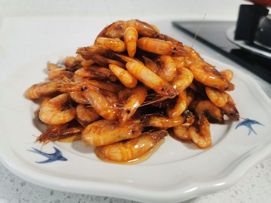 完爆各大餐馆的油爆小河虾
