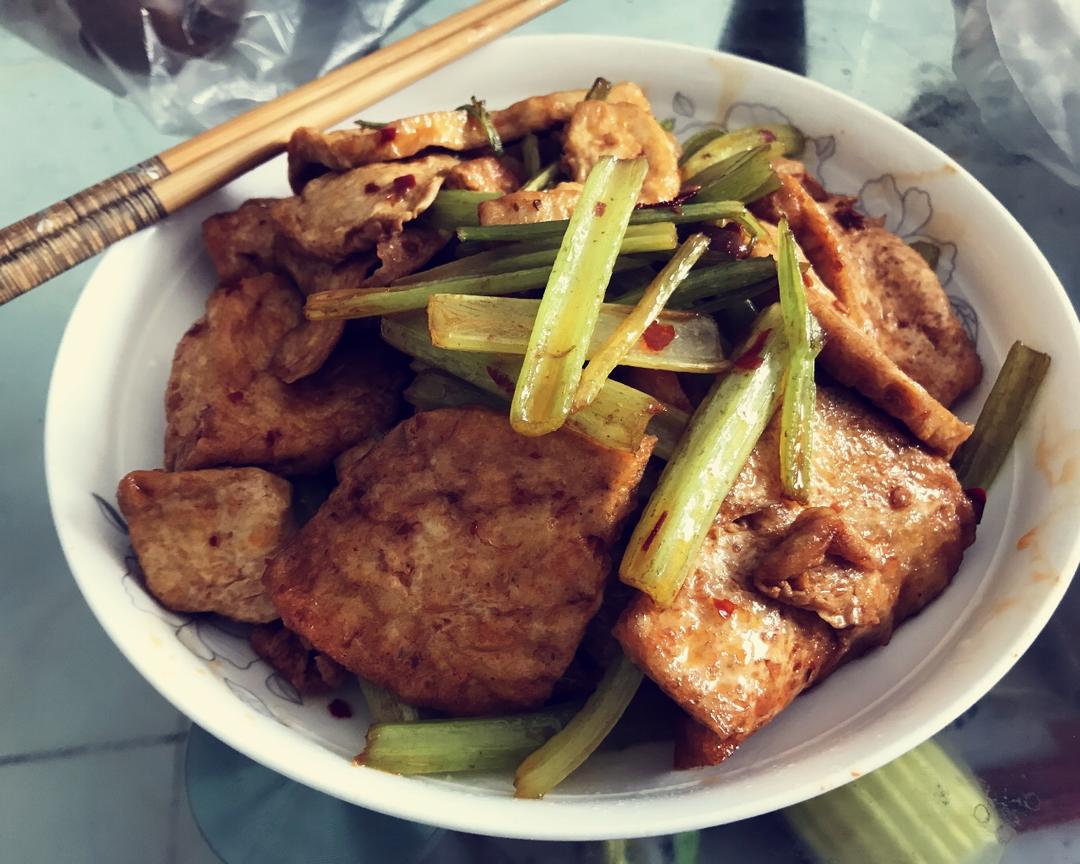 香煎豆腐--家常豆腐