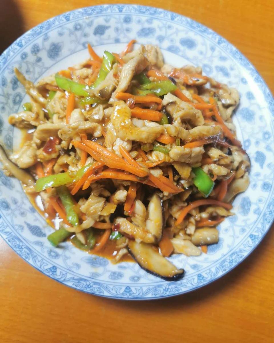 鱼香鸡丝