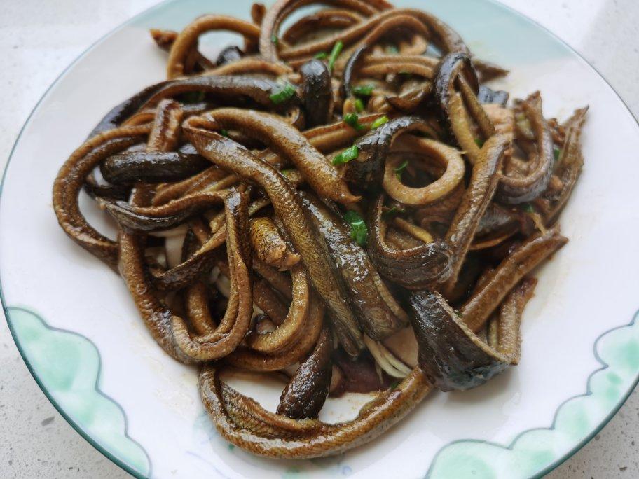 【响油鳝丝面】