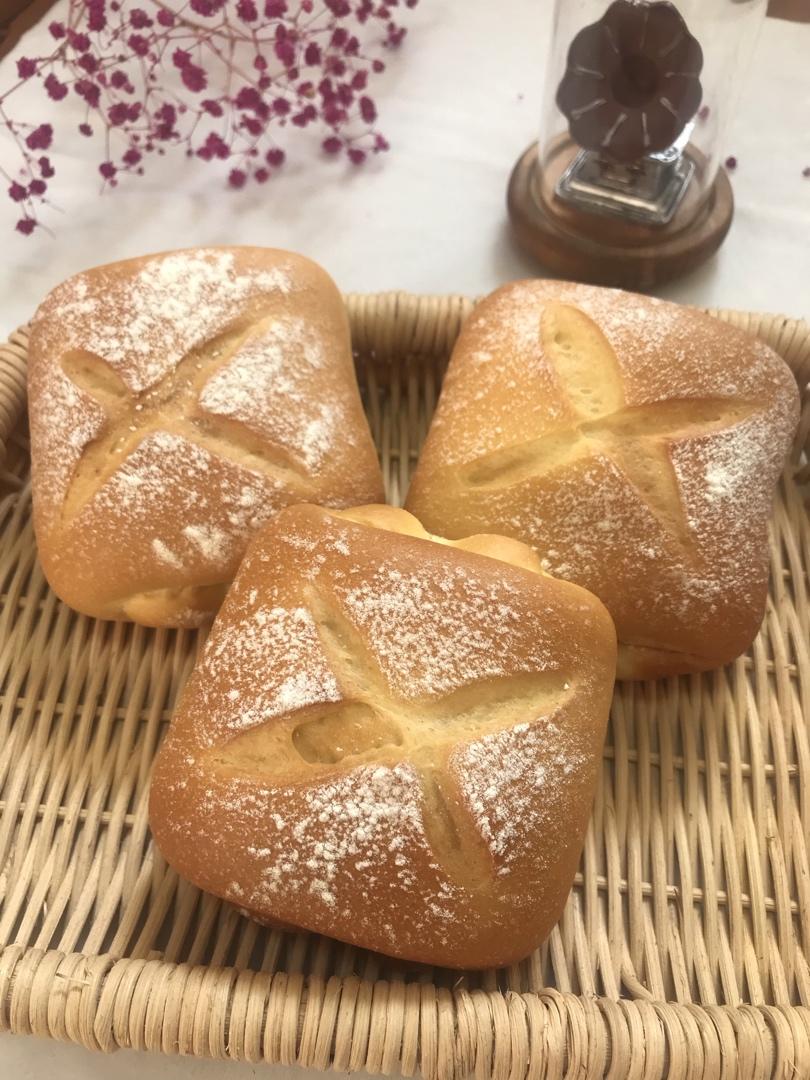 小美版 牛奶面包卷