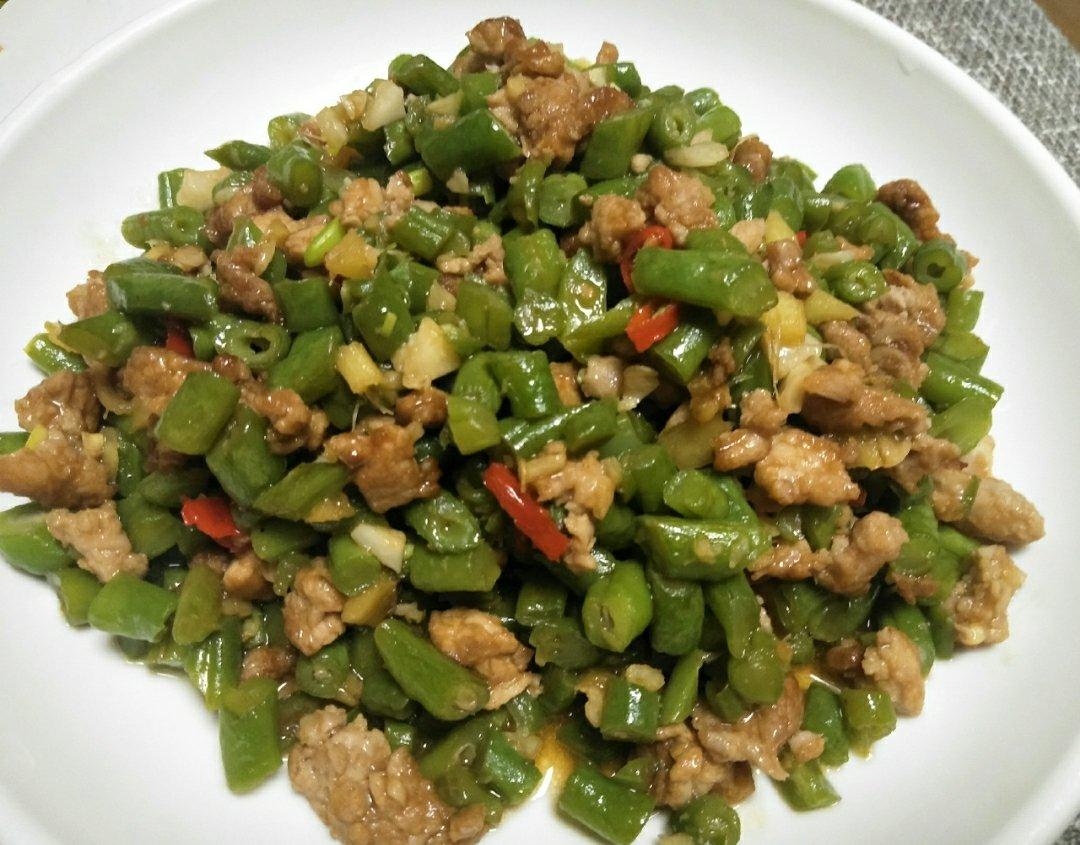 肉沫豆角下饭菜