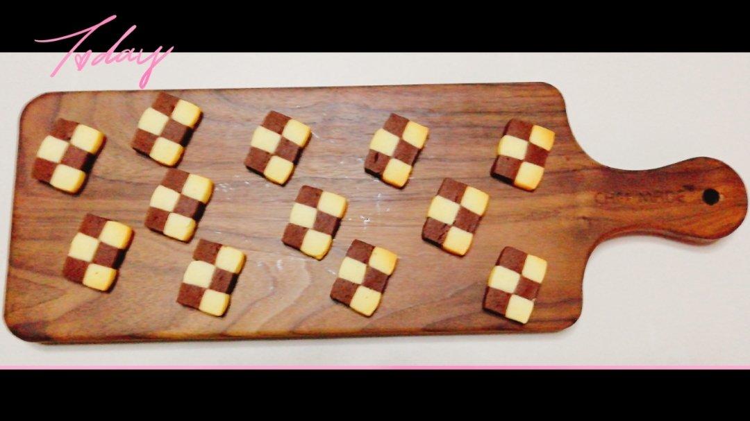 双色小棋格饼干