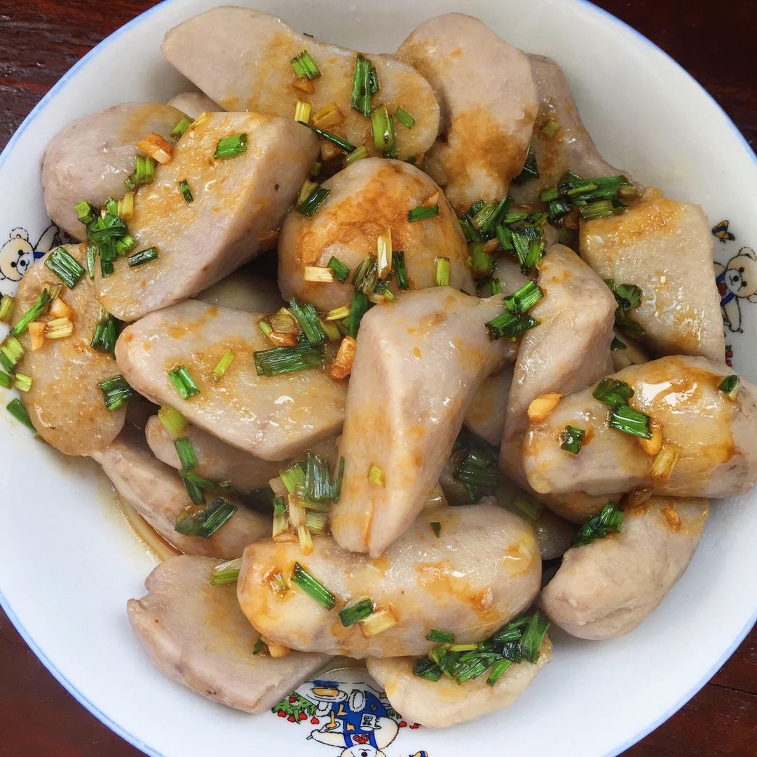 丁扣扣扣扣做的水煮芋头