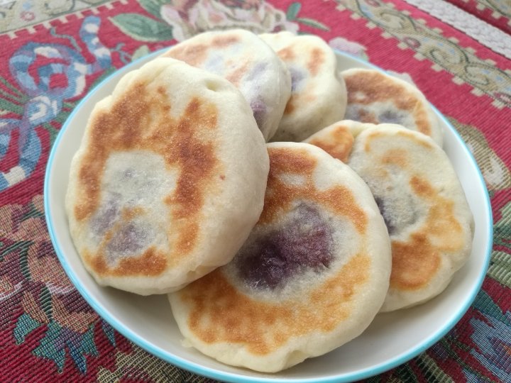 奶香紫薯发面饼