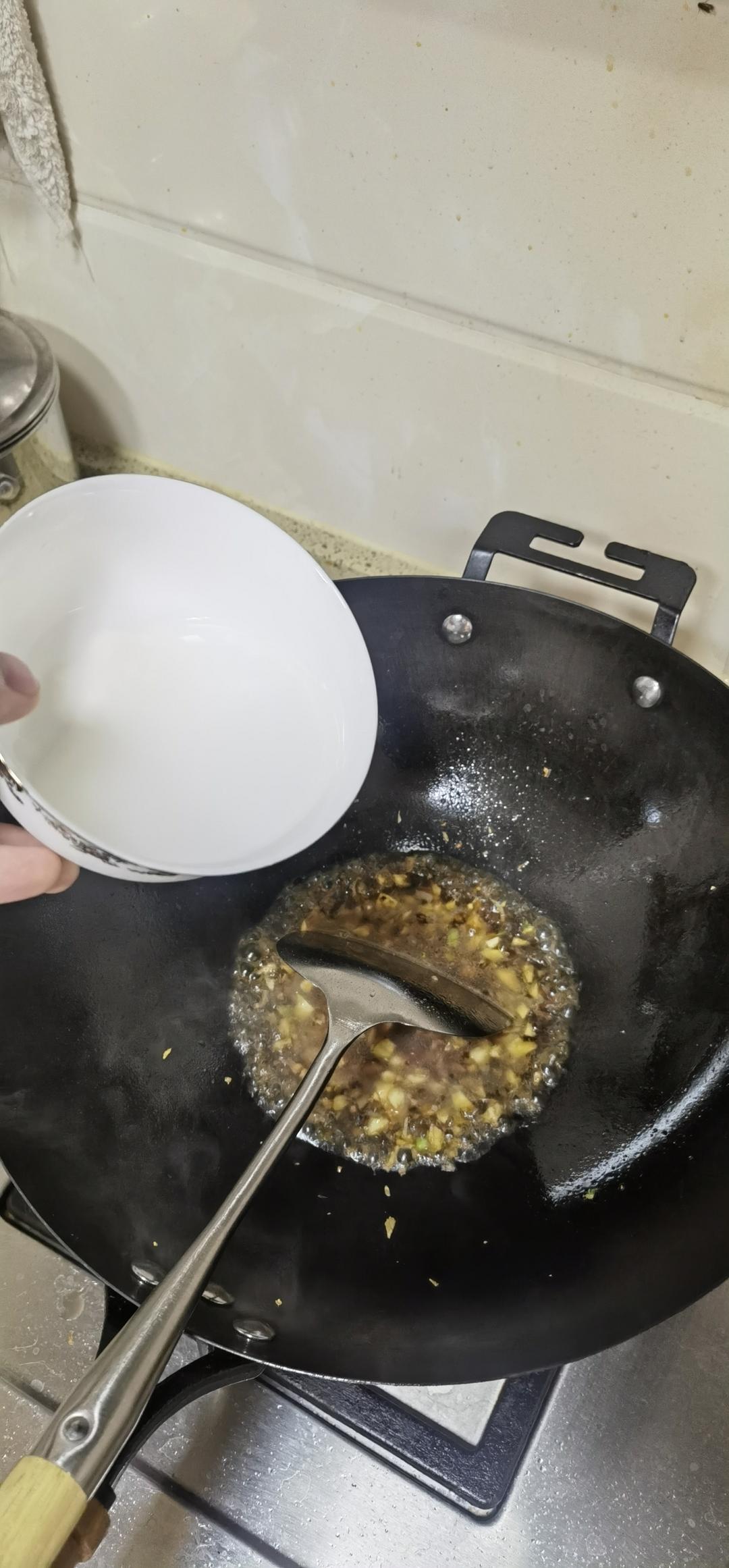 蒜蓉蠔油生菜的做法 步驟6