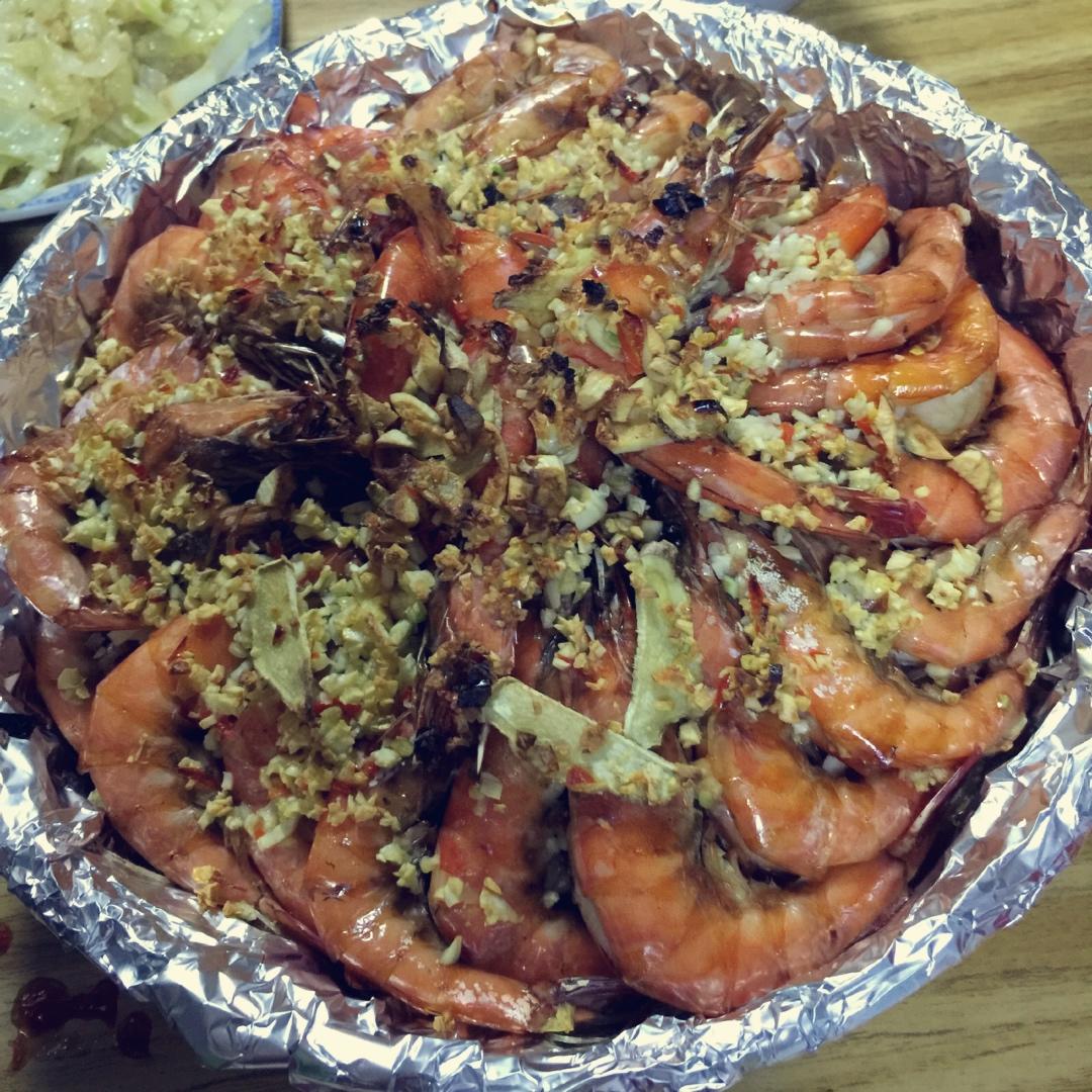 蒜蓉粉丝烤虾