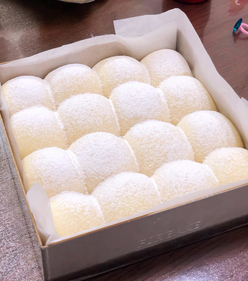 yiyi0131做的白色恋人小面包