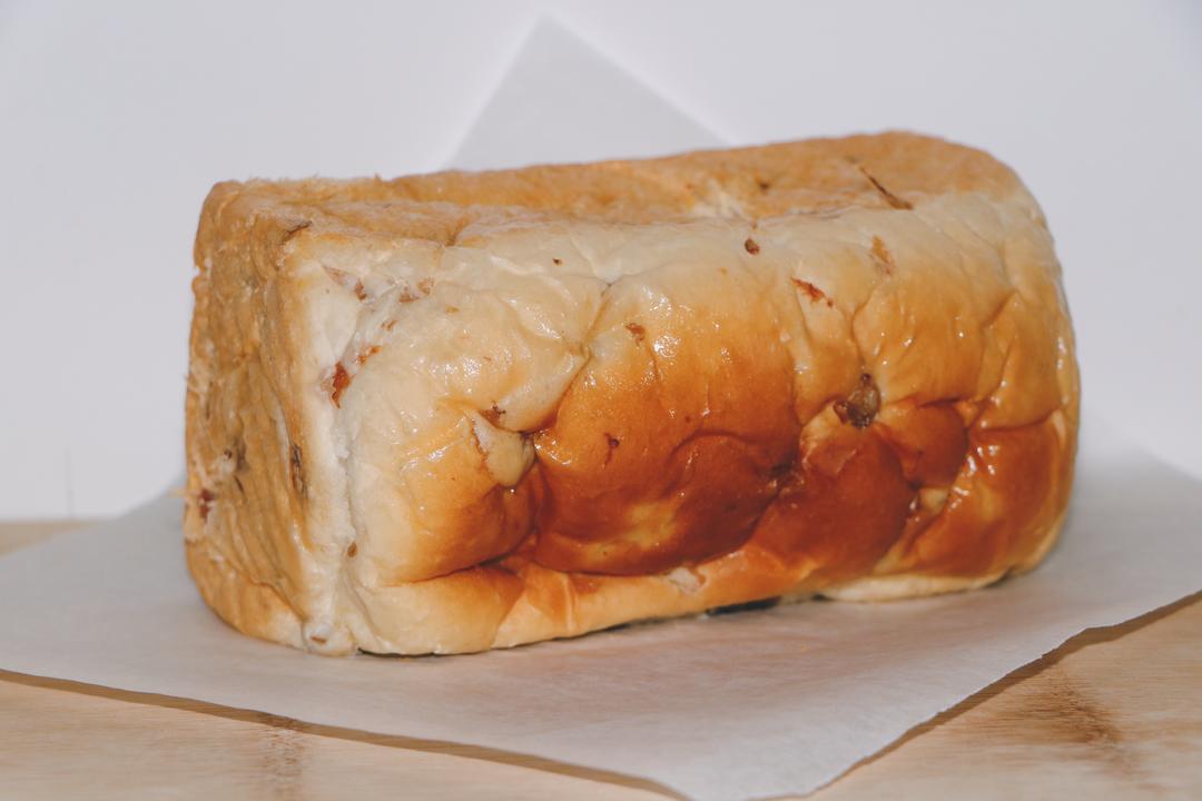 柔软的中种葡萄干吐司