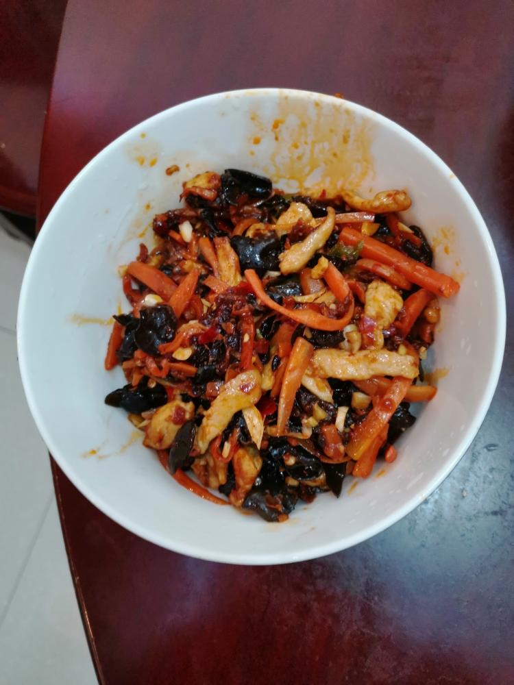 鱼香肉丝（鸡胸肉）