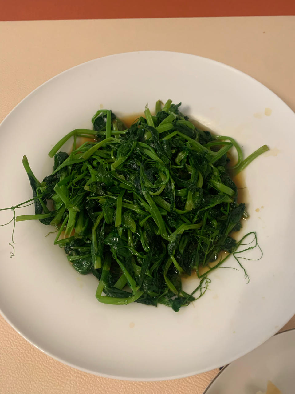 清炒豌豆尖