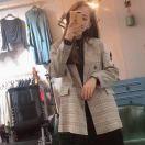 屋頂上跳舞的貓_hew2