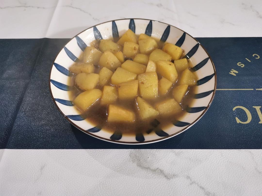 🔥巨下饭，软糯入味！比肉还好吃的红烧土豆