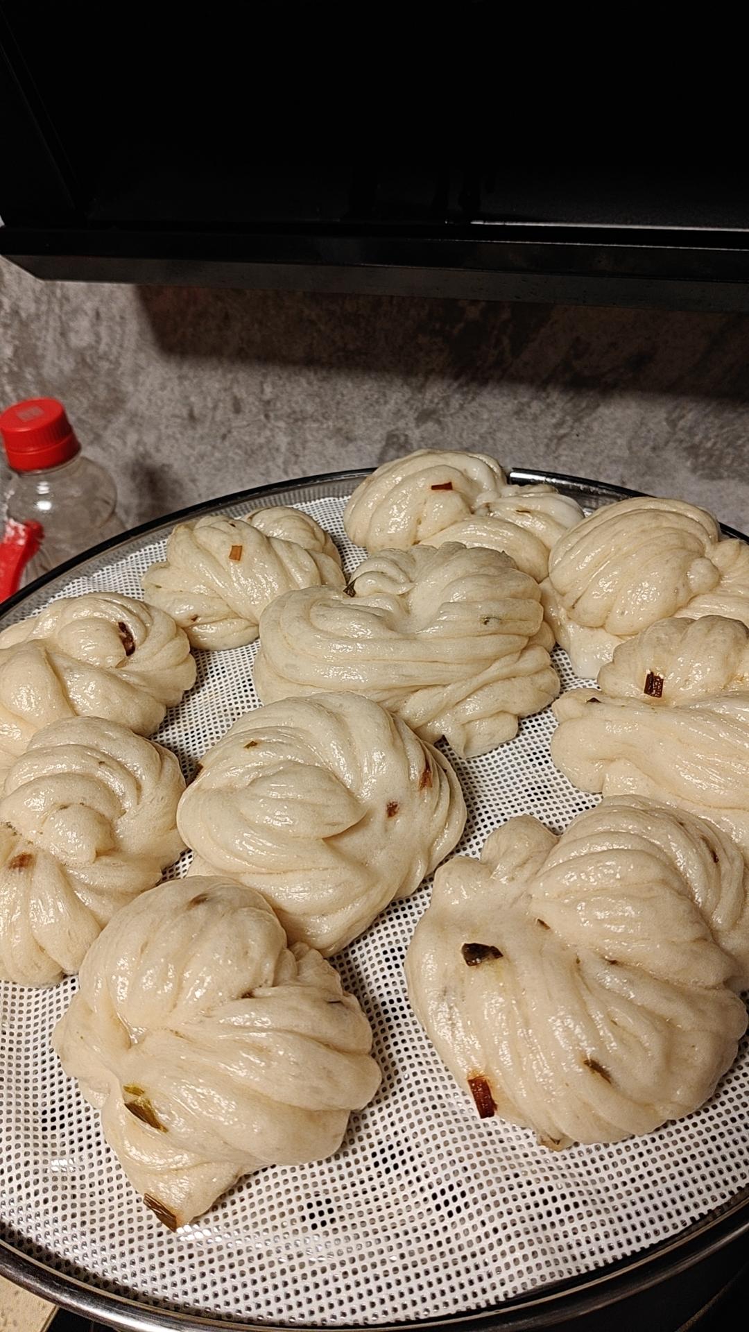 葱花花卷(小高姐)