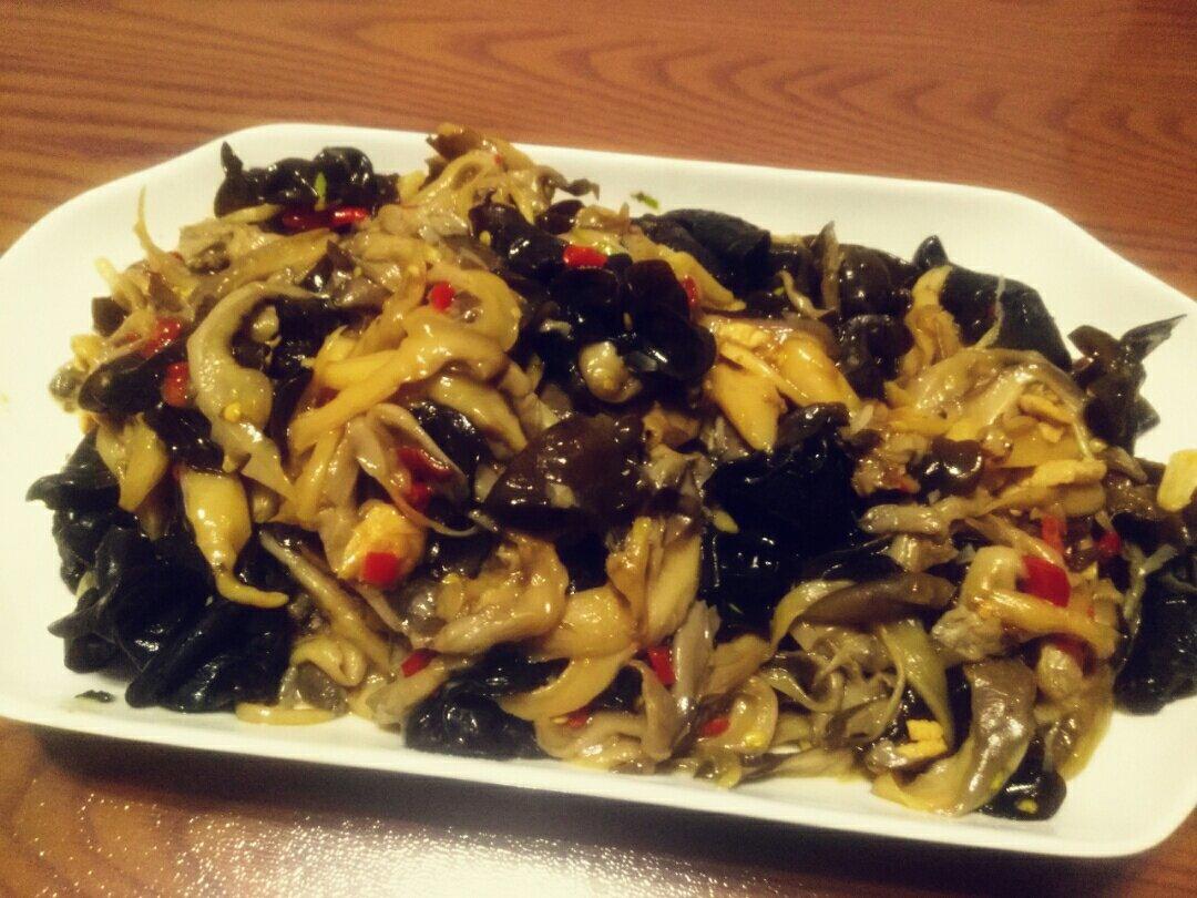 蚝油鲜蘑炒肉片