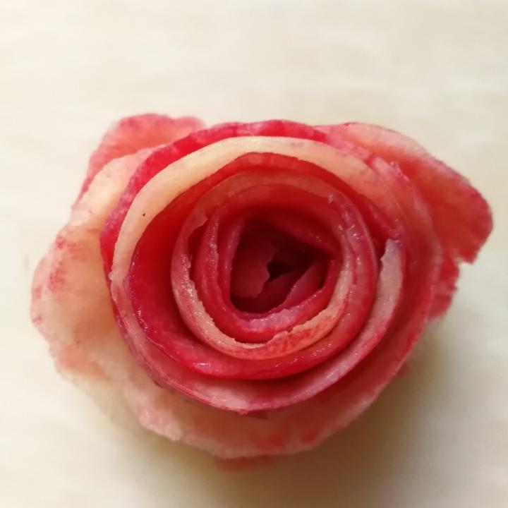 蜜桃卷花