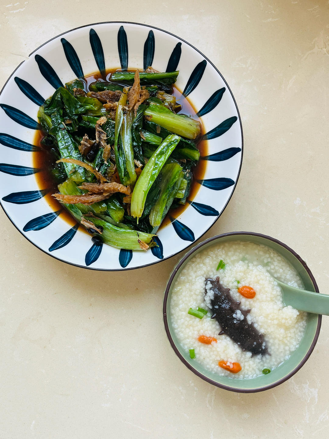 豆豉鲮鱼油麦菜