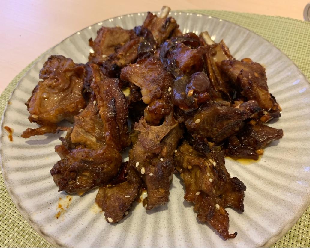 滋滋烤排骨——排骨最好吃的做法没有之一！