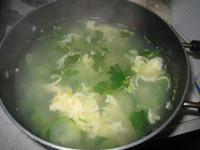 玉米丝瓜蛋花汤的做法 步骤5