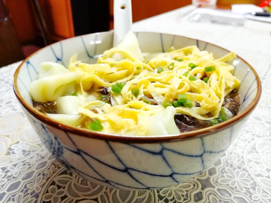 摊鸡蛋皮（鸡蛋丝）