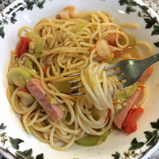 西葫芦海鲜意面