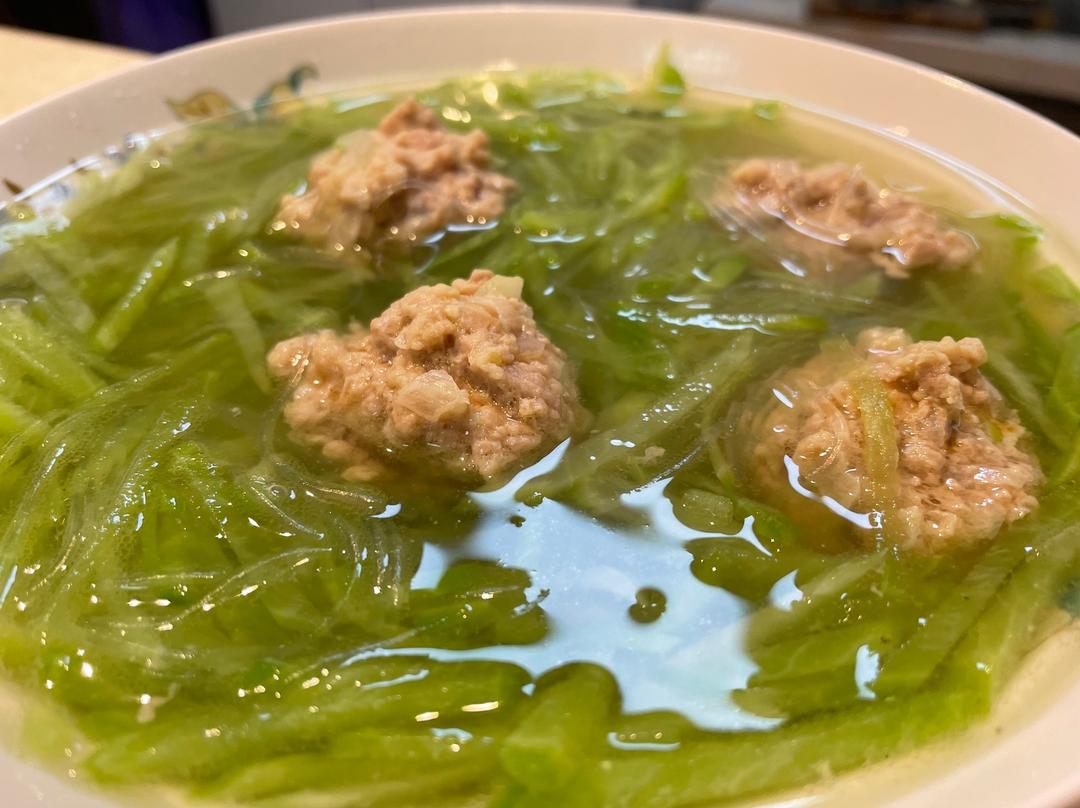 tiger妈咪家常菜之青萝卜丝丸子粉丝汤的做法