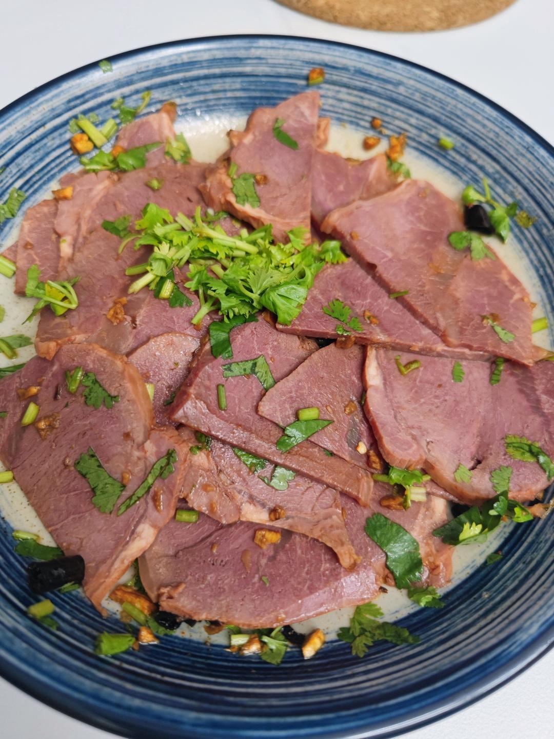 凉拌牛肉