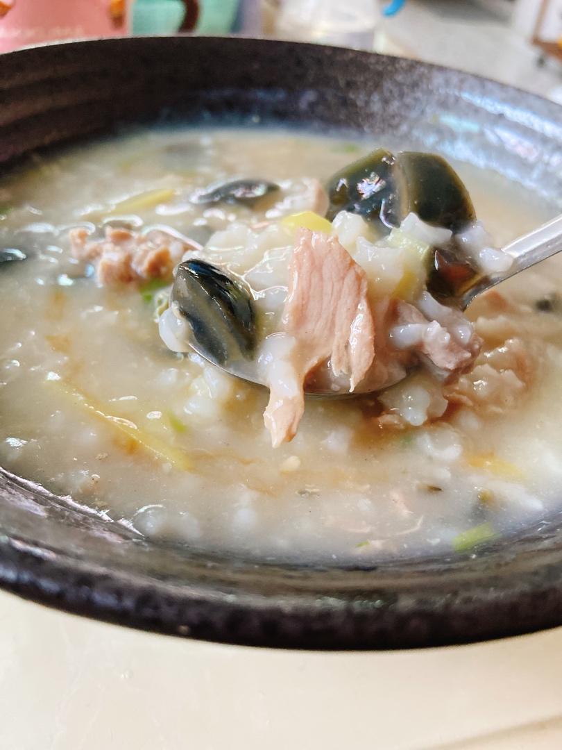 皮蛋瘦肉粥
