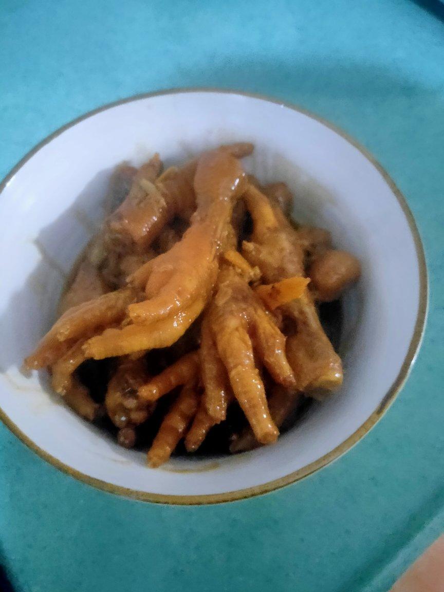 “销魂”卤鸡爪