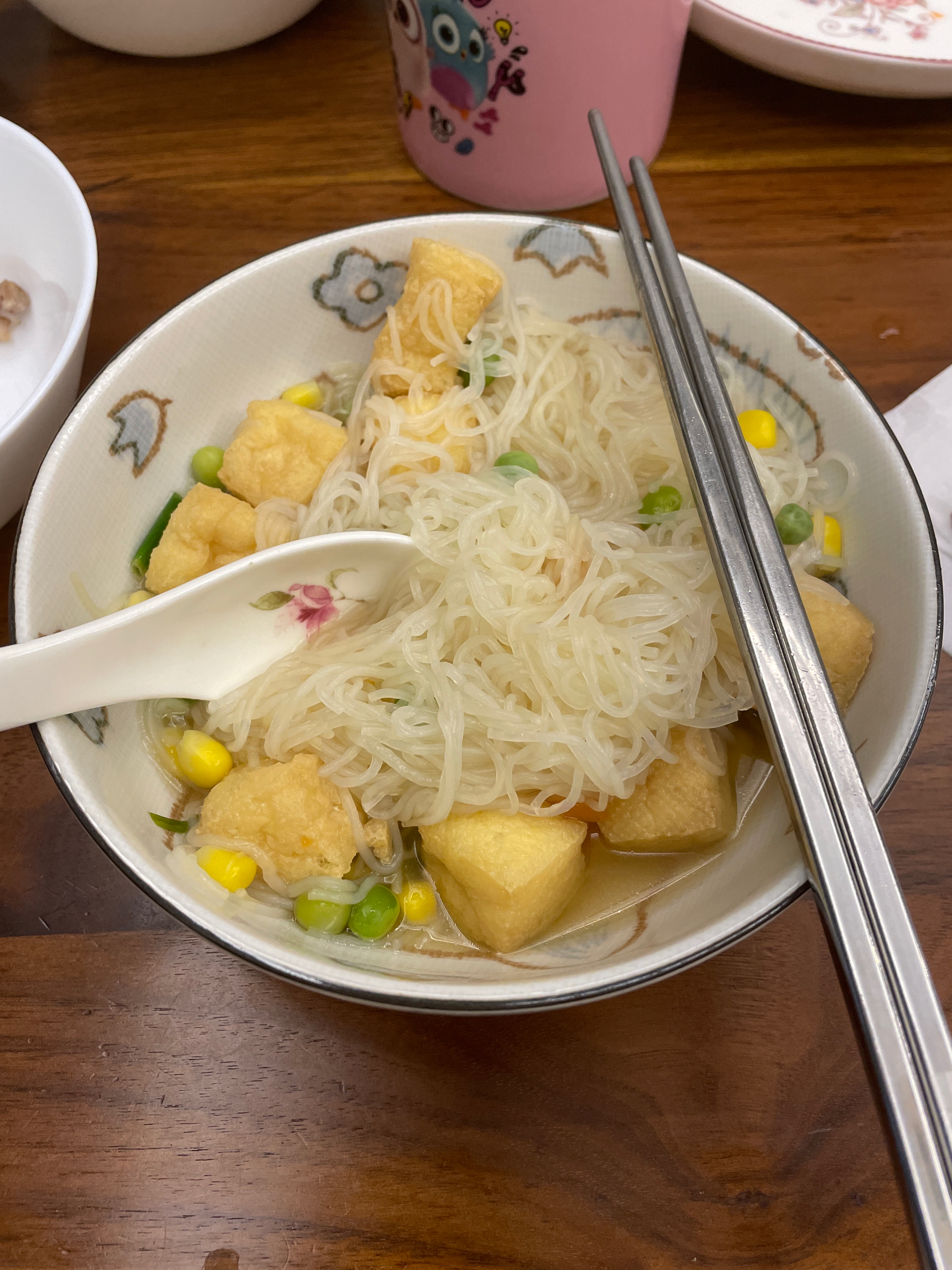 超级简单的油豆腐粉丝汤