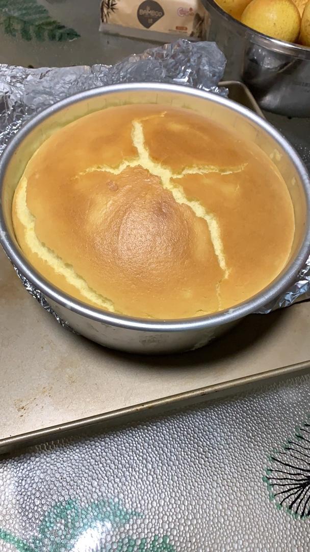 不开裂不回缩不掉皮的酸奶水浴法蛋糕