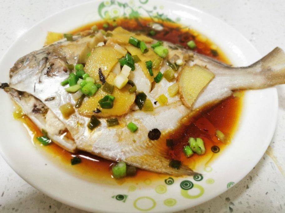 清蒸鲳鱼