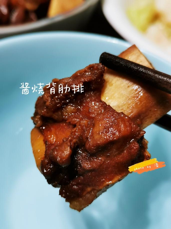 豆酱烧牛肋排的做法