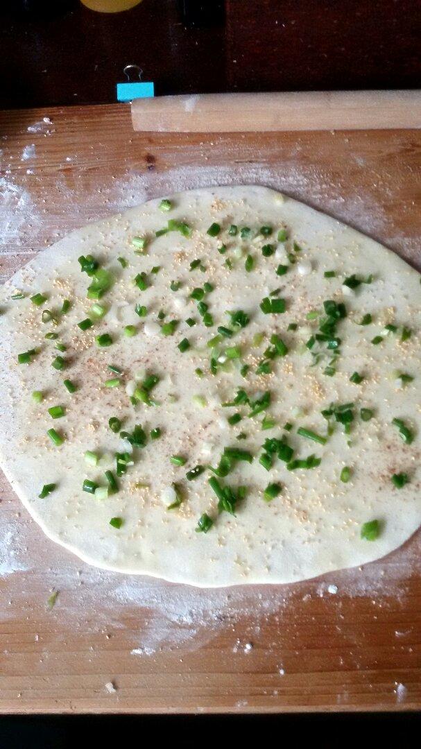 香葱花卷 面包机揉面 的做法步骤图 紫萱小厨 下厨房