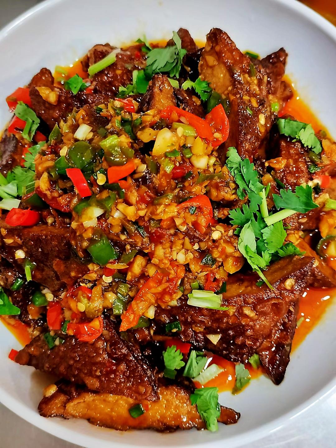 比卤出来更美味的蒜蓉香干