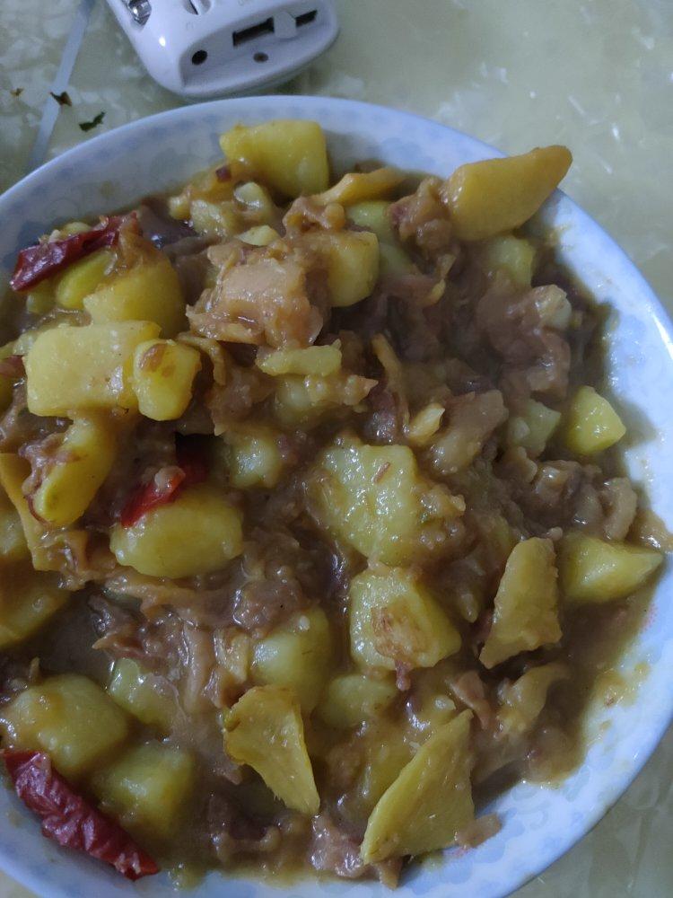 堂妈的土豆炖牛腩