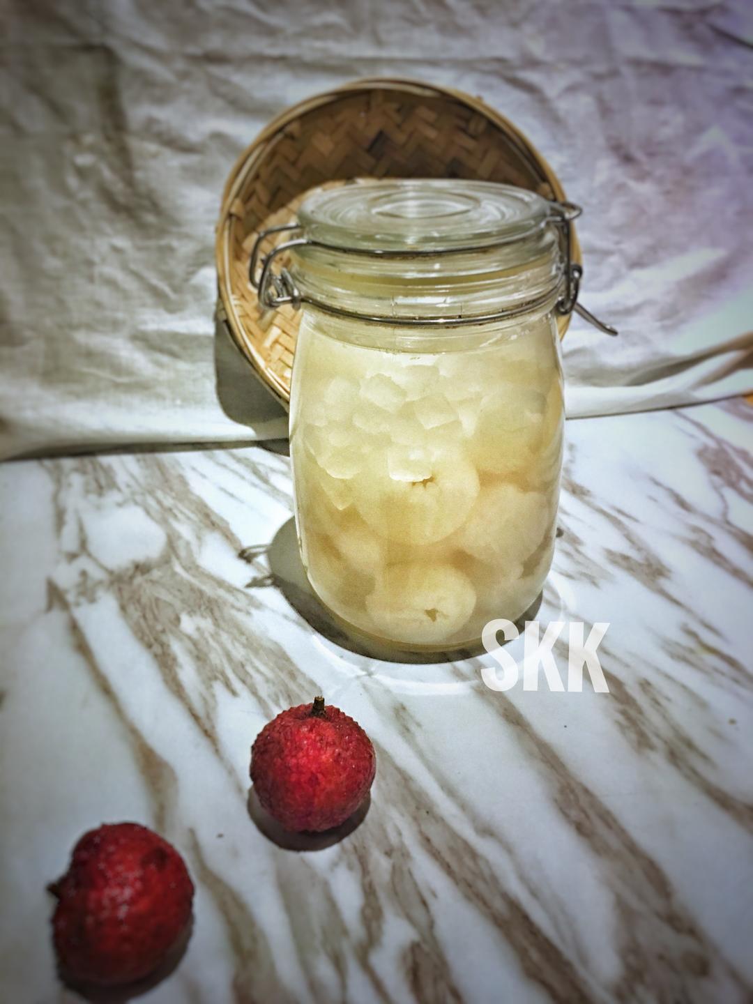 【咔咔·食谱】荔枝酒的做法