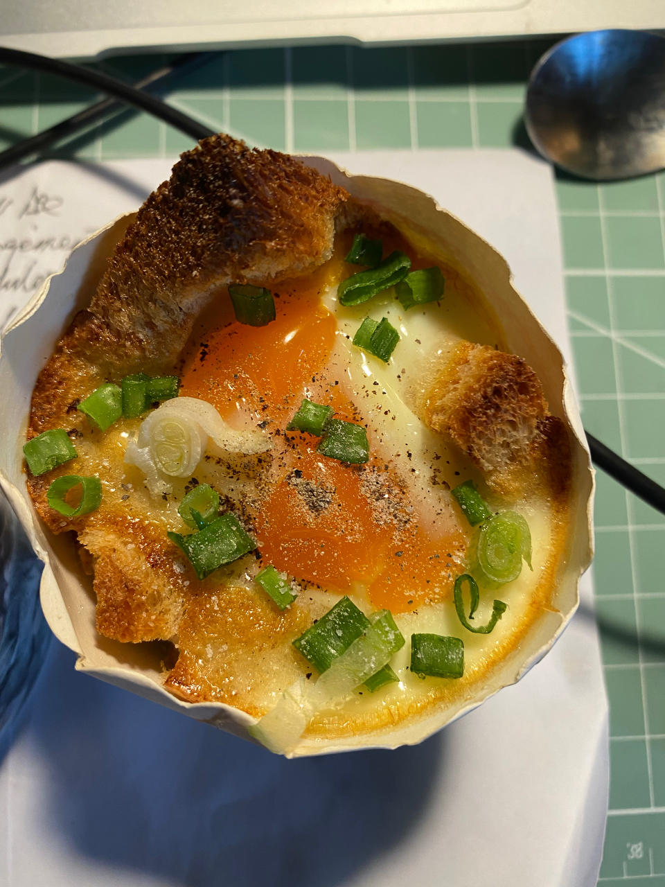 培根鸡蛋吐司杯