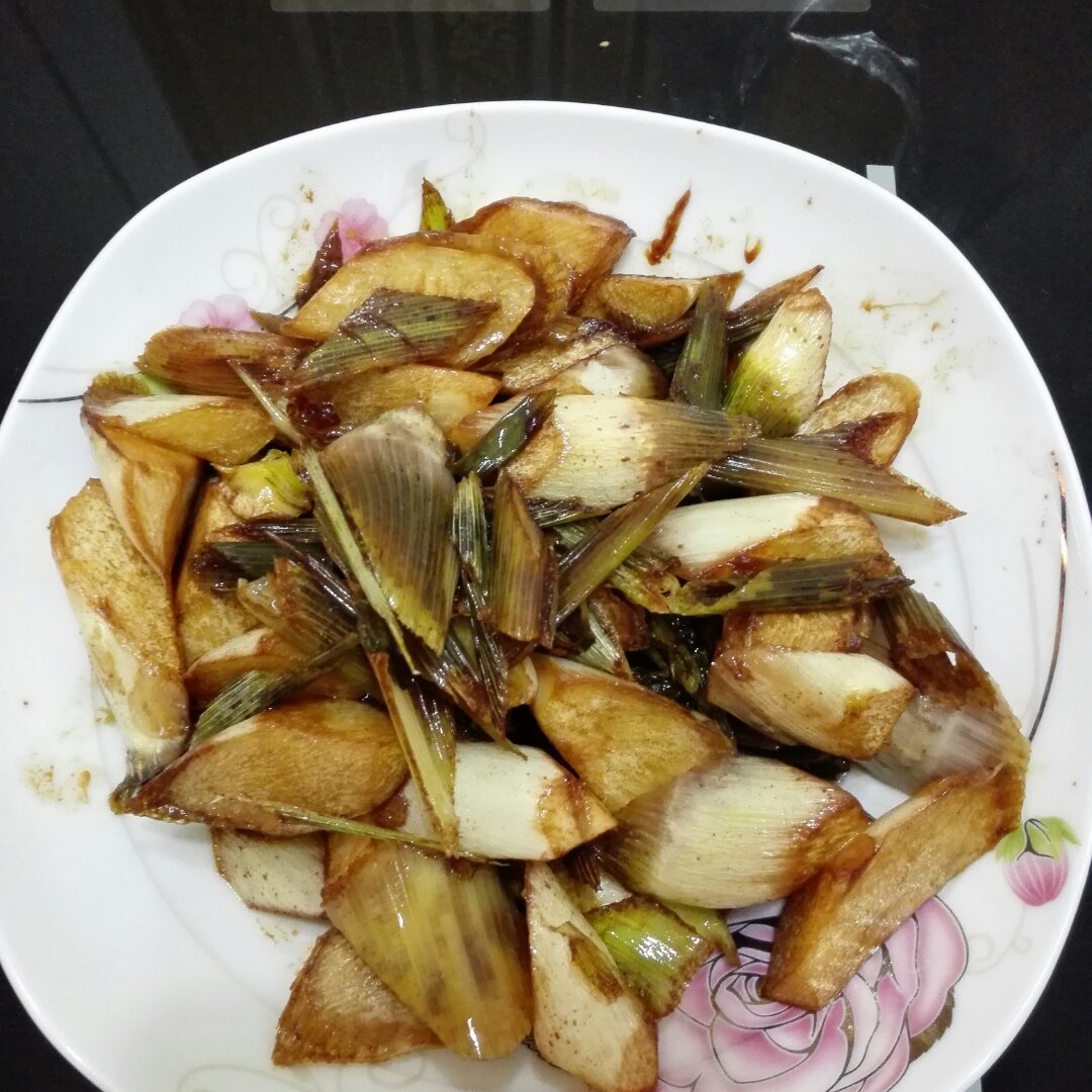 红烧茭白