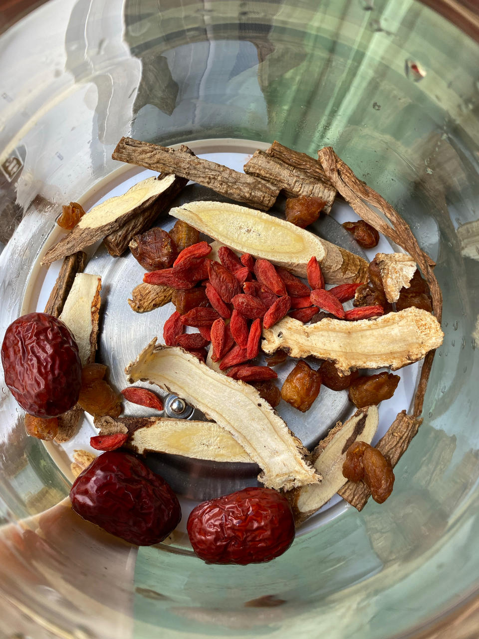 黄芪当归党参气血茶